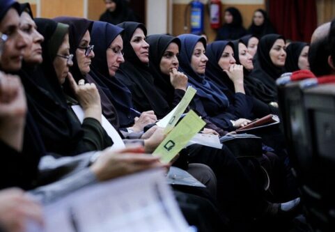 سهم ناچیز زنان در بازار و مدیریت کشور