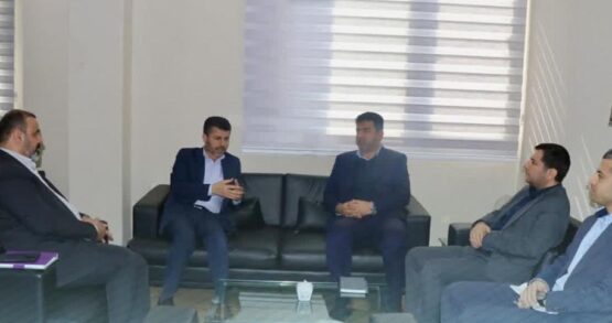 دیدار پاپی زاده نماینده دزفول با مدیر کل نوسازی و تجهیز مدارس استان خوزستان 