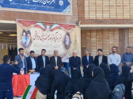 آیین نمادین بازگشایی مدارس و نواخته شدن زنگ آغاز سال تحصیلی در شهرستان دزفول