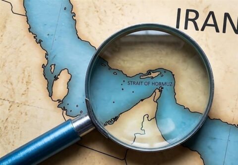 بن‌بست استراتژیک در تنگه‌ هرمز/ناتوانی ماشین جنگی آمریکا و توسل برتهدید غیر انسانی